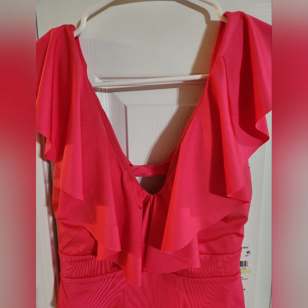 Trina Turk Women's Ruffle-Trim Plunge One-Piece Swimsuit Pink NWT - Picture 5 of 8